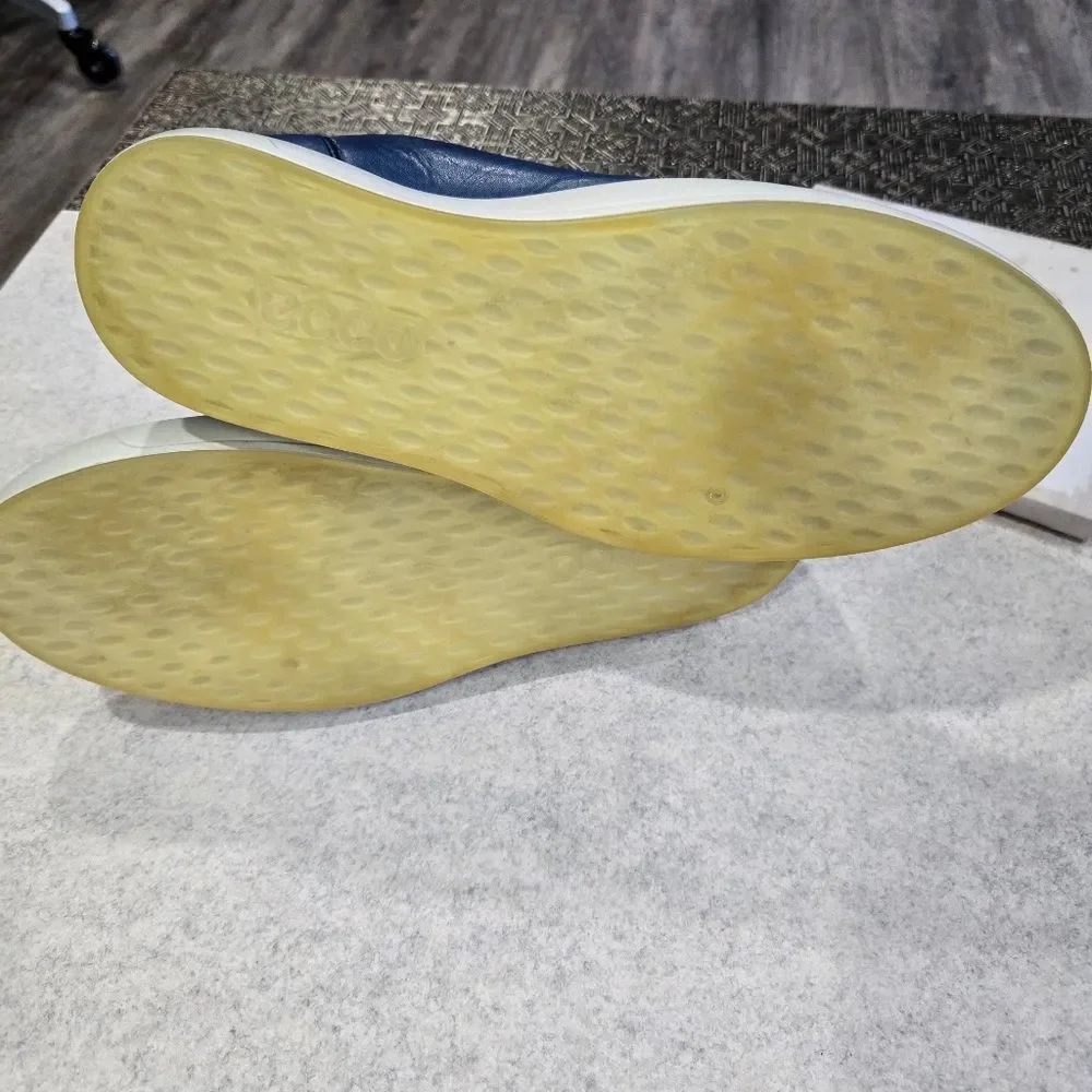 🐢 ECCO Soft 7 Men's Leather Sneaker. Blue Size 11. $170 new.